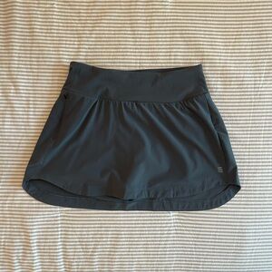Free Fly Women’s Bamboo-Lined UPF50+ Breeze Active Skort | XS, Storm Cloud, NWOT